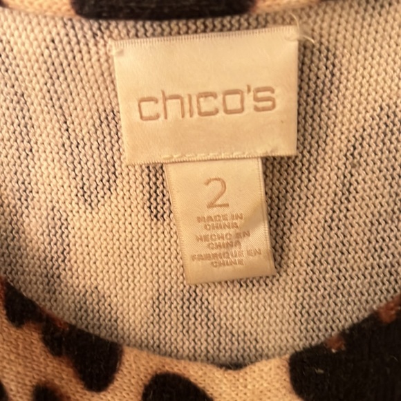Chico’s Leopard short sleeve sweater - Picture 2 of 7